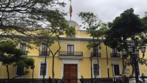 Gobierno de Venezuela reitera alerta de viaje a los Estados Unidos