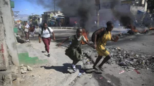 Violencia en Haití provoca el desplazamiento de más de 20.000 personas en 4 días