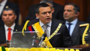 Apagones, inseguridad y protestas marcan el primer año de Daniel Noboa en Ecuador