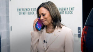 Kamala Harris no descarta volver a postularse a la presidencia