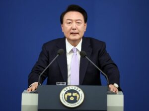 Presidente de Corea del Sur decreta la ley marcial contra las “fuerzas comunistas”