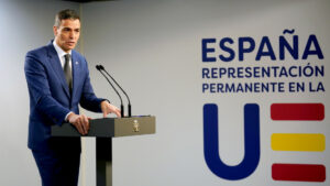 Pedro Sánchez es citado a conciliar por llamar «delincuente» al novio de la presidenta de Madrid