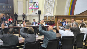 Parlamento autorizó al Ejecutivo a decretar dos créditos adicionales solicitados por la vicepresidenta Rodríguez