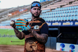 Silvino Bracho culminó la temporada como líder en juegos salvados en la Lvbp