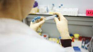 Nuevos detalles sobre la vacuna rusa contra el cáncer