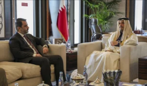 Ministro de Exteriores de Siria visita Qatar en busca de lazos diplomáticos regionales y globales