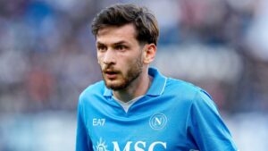 Kvarastkhelia se despide del Napoli con homenaje a Maradona antes de ir al PSG