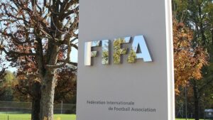 La Fifa sanciona al ex secretario de la FVF, Manuel Álvarez, con casi un millón de dólares