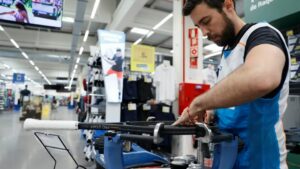 Consejo de ministros español aprueba anteproyecto de ley para reducir jornada laboral