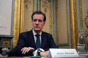 Venezuela recibe al embajador de España para fortalecer relaciones culturales