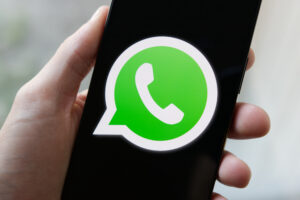 Reportan fallos masivos en WhatsApp