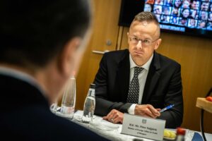 Hungría: «La UE ha apuñalado a su propia economía en el corazón con las sanciones antirrusas»