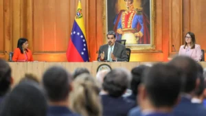 Nicolás Maduro: Nuevo modelo económico debe tener capacidad para autosostenerse