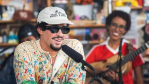 Bad Bunny llevó el sabor de Puerto Rico a su Tiny Desk