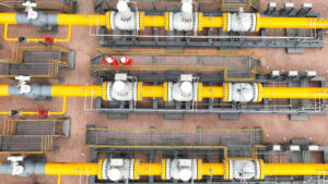 Empresas de Europa vuelven a mirar hacia el gas ruso en medio de la guerra comercial de Trump