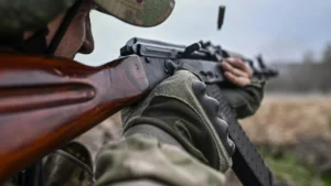 Rusia libera 4 localidades y abate a más de 10.040 soldados ucranianos en una semana de combates