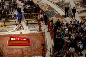 Féretro del Papa Francisco será sellado este viernes en un rito previo a su funeral