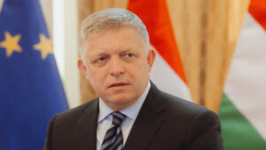 «Intento de frustrar la visita a Moscú»: Fico denuncia el cierre de espacio aéreo por Estonia