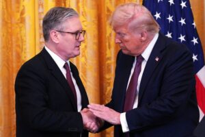 Gran Bretaña se prepara para alcanzar el primer acuerdo para reducir los aranceles de Trump