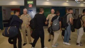 Regresan a México 172 cadetes que viajaban en el buque ‘Cuauhtémoc’, accidentado en EEUU