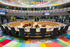 Consejo de la UE considerará privar a Hungría de voto en el organismo