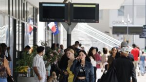 Restablecen suministro eléctrico tras apagón masivo que interrumpió el Festival de Cannes