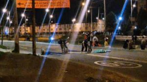Bogotá vivió una noche de caos y bloqueos durante el primer día de paro nacional