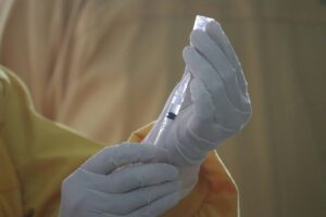 Venezuela recibió más de 2.000.000 de vacunas contra la polio y hepatitis B procedentes de Irán