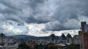 Inameh pronostica nubosidad y lluvias para este viernes 13 en gran parte de Venezuela
