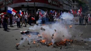 Panamá suspendió garantías constitucionales en provincia asediada por las protestas