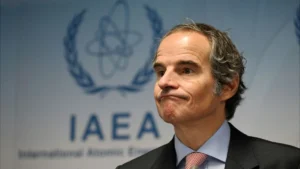 Irán prohibió al director de la OIEA acceso a instalaciones nucleares bajo sospecha de filtrar información