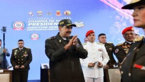 Presidente Maduro agradeció a la FANB y Dgcim por combatir la violencia proveniente de Colombia