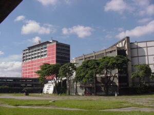 UCV mantendrá pruebas de admisión a pesar de la suspensión del Gobierno