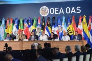 Abinader insta a fortalecer cooperación regional para enfrentar el crimen organizado
