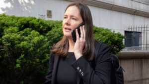 Despiden a la fiscal del caso Epstein