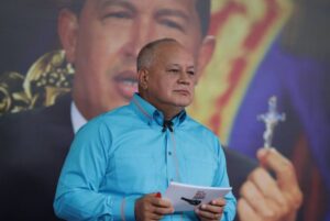 Diosdado asegura que licencia a Chevron es “privada” y desmiente restricciones de pagos a Venezuela
