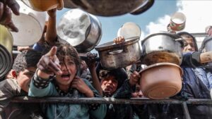Israel mata a 105 palestinos en dos días mientras buscan comida en Gaza