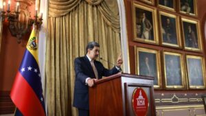 Nicolás Maduro: No es tiempo de diferencias políticas ni de colores