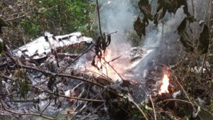 Avión ambulancia se siniestra en Colombia y deja cuatro fallecidos