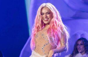 Karol G hará historia como la primera artista latina en presentarse en el Crazy Horse de París
