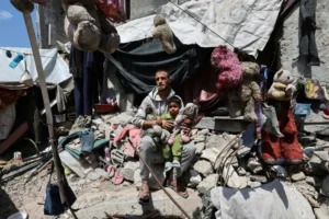 Defensa Civil de Gaza reporta 13 muertos en bombardeos aéreos israelíes