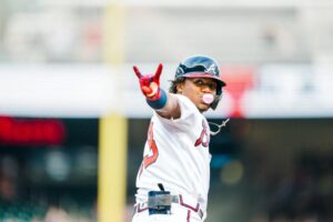 Ronald Acuña Jr. conecta su jonrón 19 y ya batea con promedio de .286