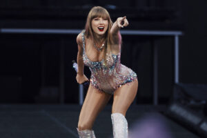 Taylor Swift cierra su The Eras Tour con un documental y una película
