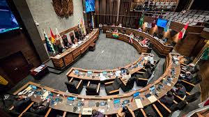 Bolivia:  Senado aprueba proyecto de ley que concede medio día de asueto a los hombres