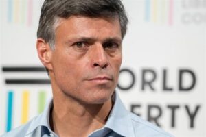 Presidente Maduro solicita al TSJ retirar la nacionalidad a Leopoldo López por promover acciones contra Venezuela