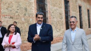 Presidente Maduro supervisa rehabilitaciones urbanas en Caracas