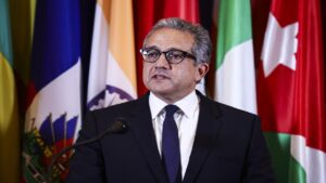 Egipcio Jaled al Anani, nuevo director general de la Unesco