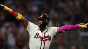Ronald Acuña Jr. recibió mención honorífica del Premio Luis Aparicio