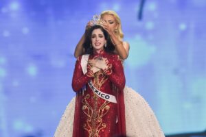 Padre de Fátima Bosch negó tener negocios con el presidente del Miss Universo