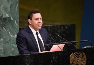 Gobierno denuncia ante la ONU declaraciones de Trump sobre tierras y petróleo